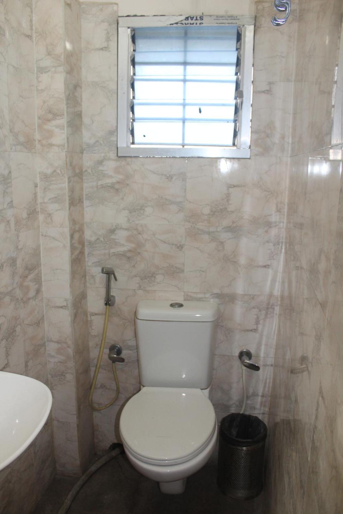 Hotel Oishi Plaza Mukutmanipur Екстериор снимка