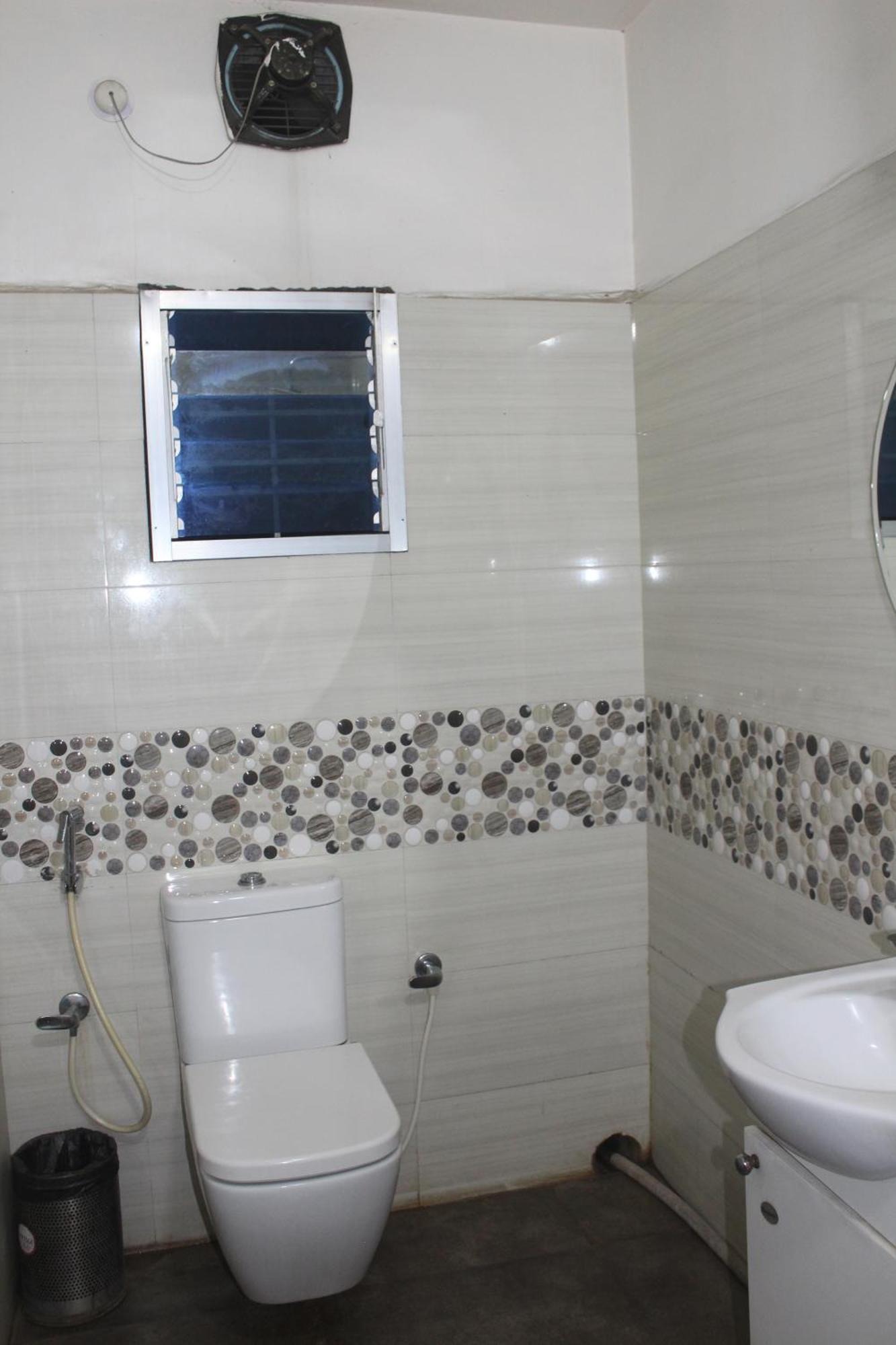 Hotel Oishi Plaza Mukutmanipur Екстериор снимка