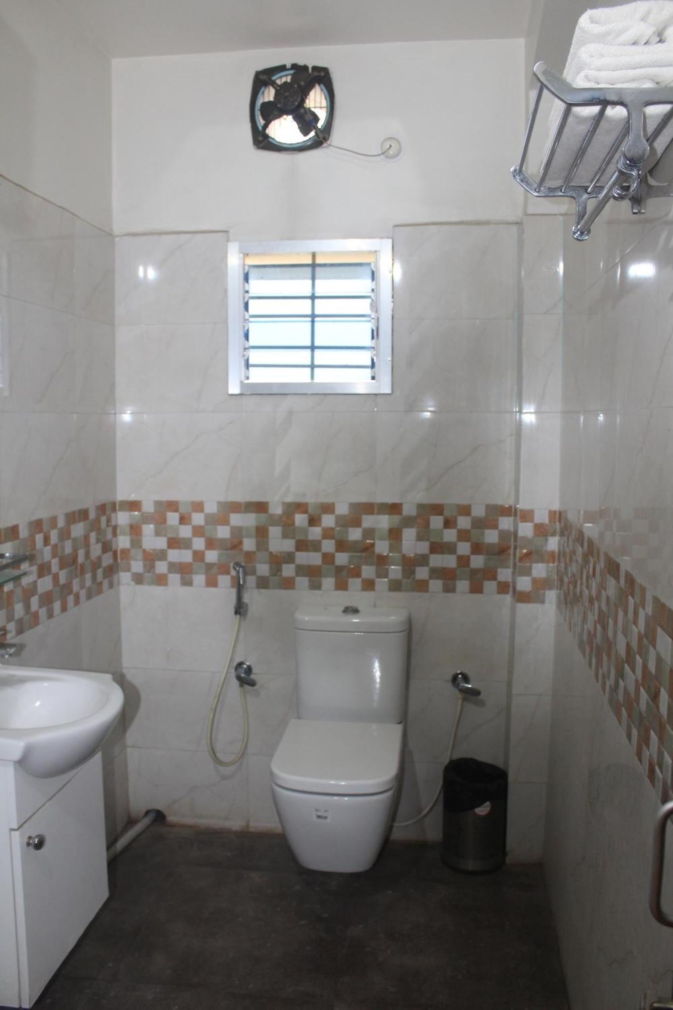 Hotel Oishi Plaza Mukutmanipur Екстериор снимка